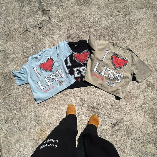 "I LUV LESS" HEAVYWEIGHT TEE *BOXY*